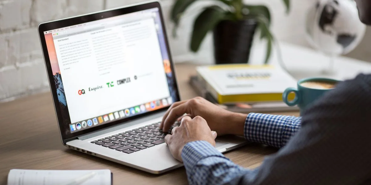 When Skype Disappeared: How One Expat Got Her Life Back With a Browser Phone Call
